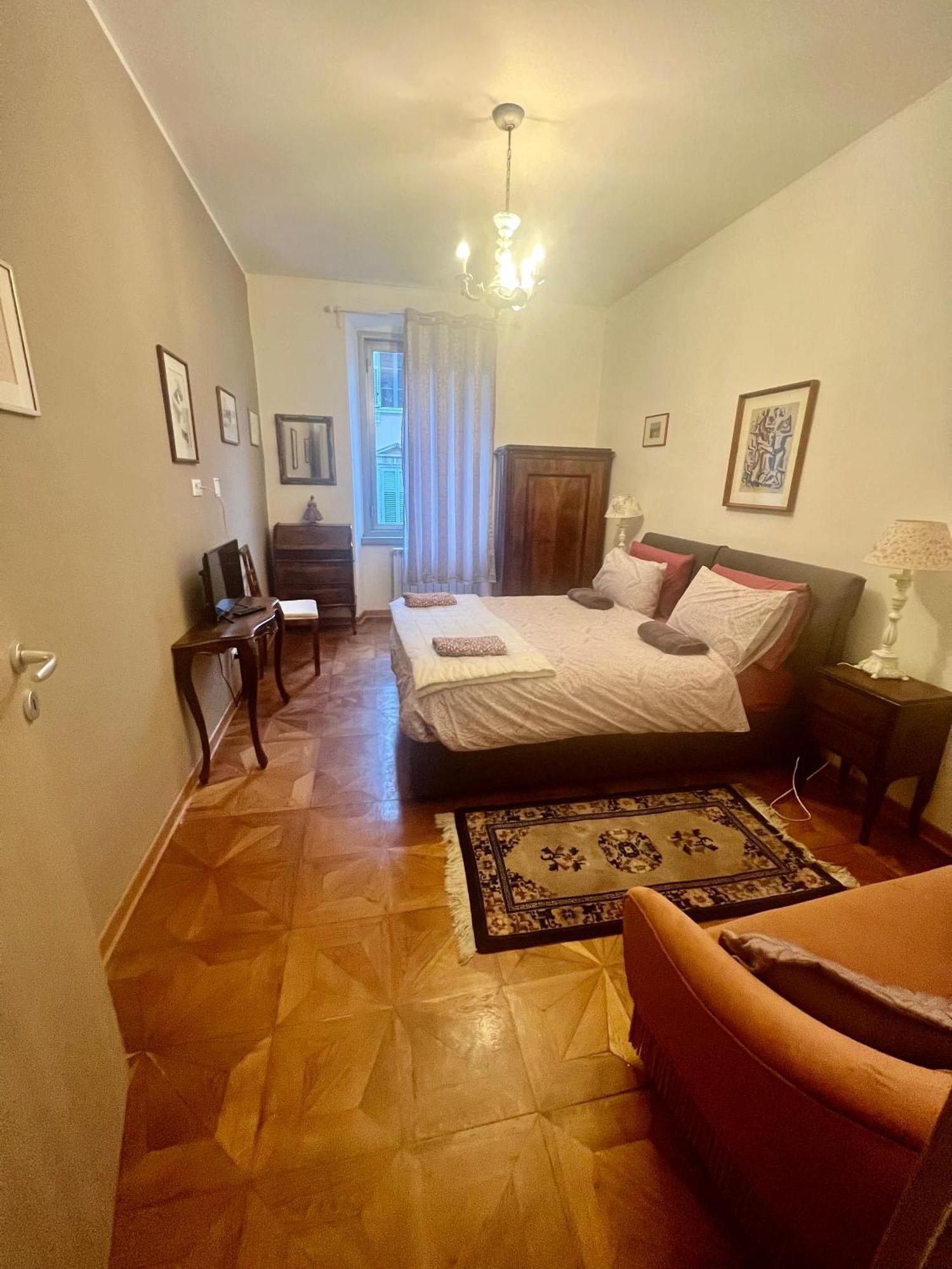 Alla Scalinata Del Teatro Rossetti Parcheggio Trieste Exterior foto